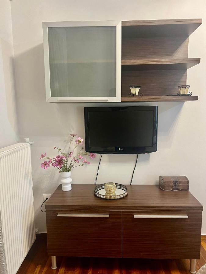 Apartament Elegant Downtown Retreat Kalamata Zewnętrze zdjęcie